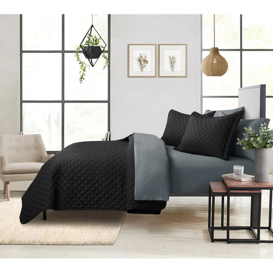 7 Piece King Reversible Quilt Set with Coordinated Sheets